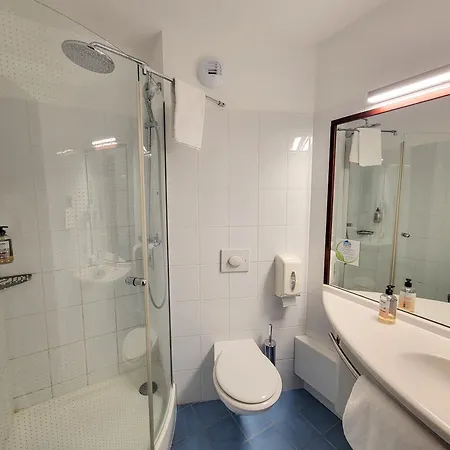 B&B Hotel Rodez Bourran Exterior photo